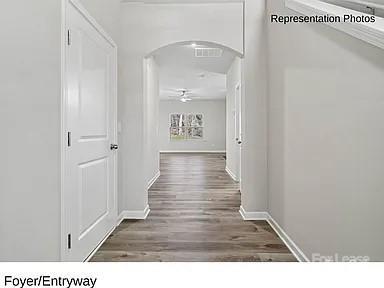 Foto del edificio - 7117 Stoney Wood Ln