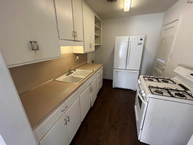 Foto del edificio - 1902 Huff St