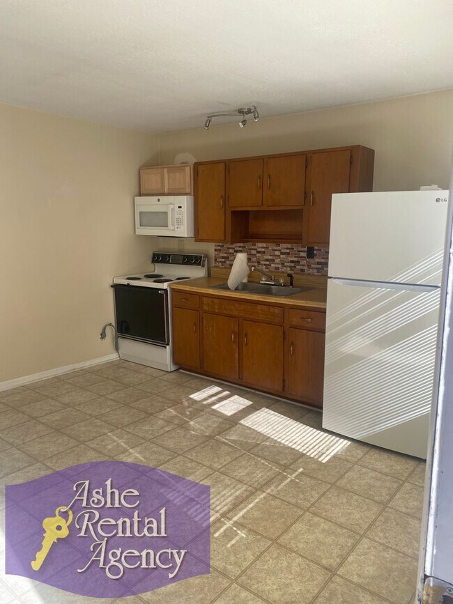 Building Photo - 12442 NC-88