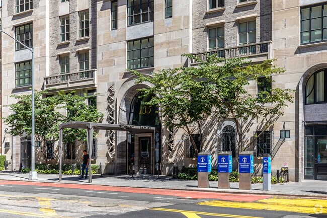 Foto del edificio - 135 E 79th St