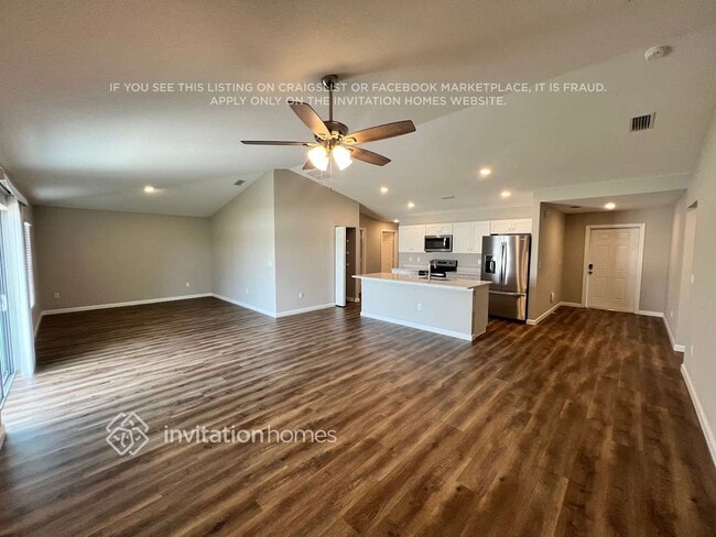 Building Photo - 5358 NW Rugby Dr