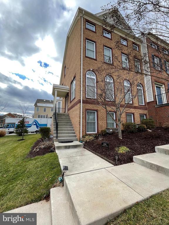 2340 Asberry Rd, Hanover, MD 21076 Townhome Rentals in Hanover MD