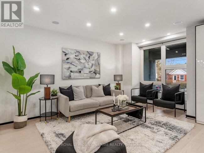 Building Photo - 186 Oak Park Ave