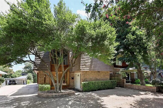 Foto del edificio - 1823 Hillcrest St