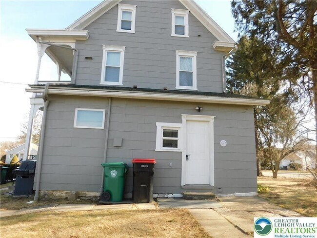 Foto del edificio - 300 S 9th St