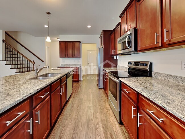 Building Photo - 100 Doral Blue Drive