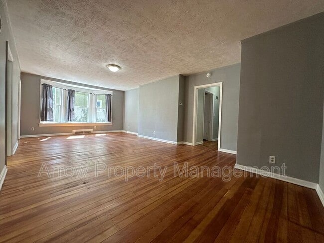 Foto del edificio - 1429 E St