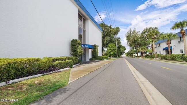 Foto del edificio - 316 Cherry St