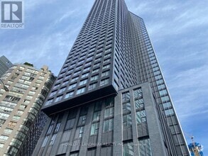 Building Photo - 8-3908 Wellesley St W