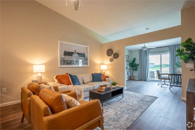 2BR, 2BA - 1,294SF - Living Room - Redwood Greenfield