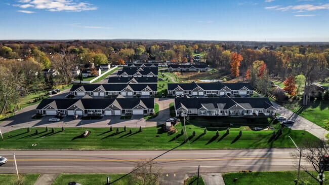 Building Photo - Park Lane Villas North