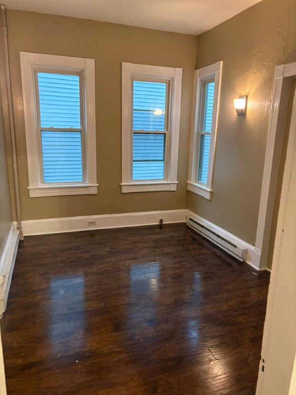 Foto del edificio - 552 Main St