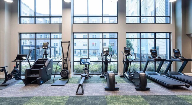 Foto del edificio - 2425 Bell St