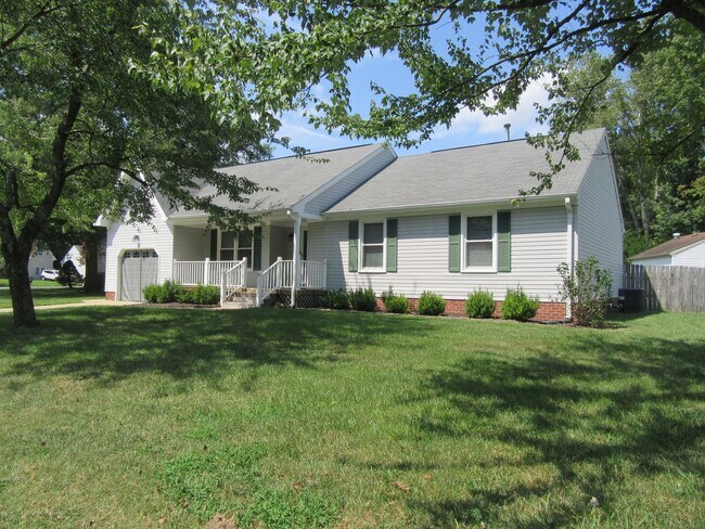 Building Photo - Deep Creek