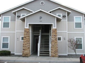 Building Photo - 6405 Chapel Hill Blvd