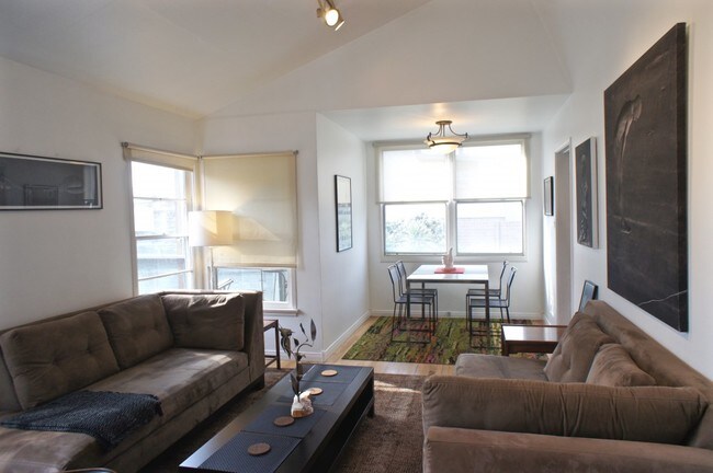Building Photo - 508 San Juan Ave
