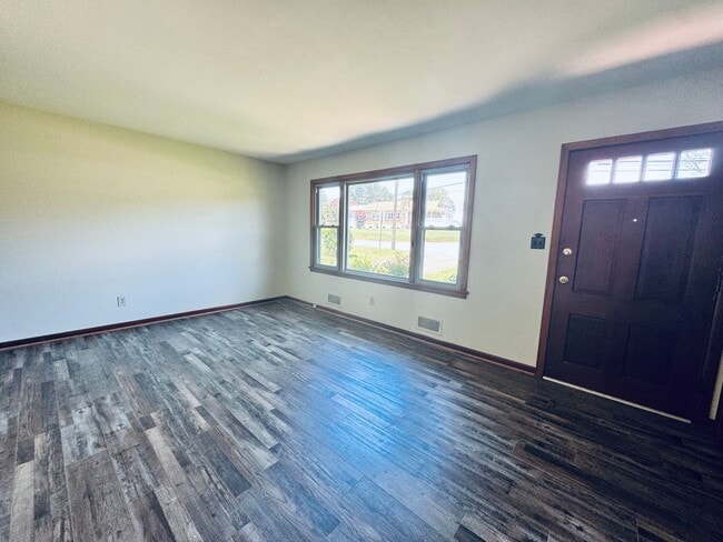 Photo - Brick Ranch off of Fort Ave House