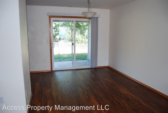 Building Photo - 400 E Washington St