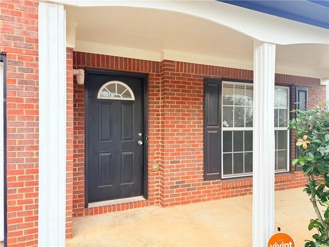 Building Photo - 945 Sweet Mill Ln