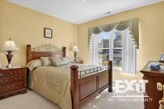 Building Photo - Beautiful Home in Beaver Creek