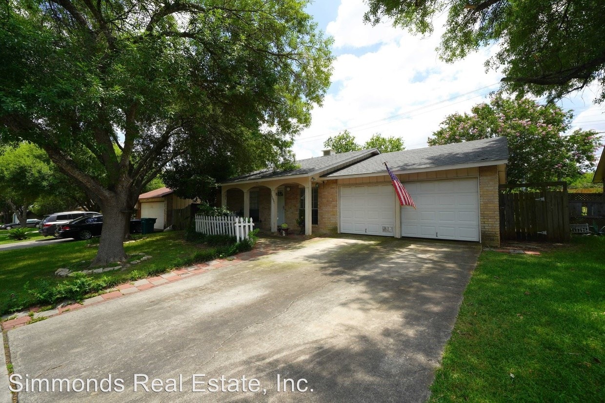 Primary Photo - 3 br, 2 bath House - 11051 White Sands