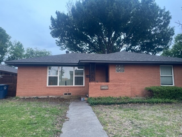 Building Photo - 10020 Losa Dr