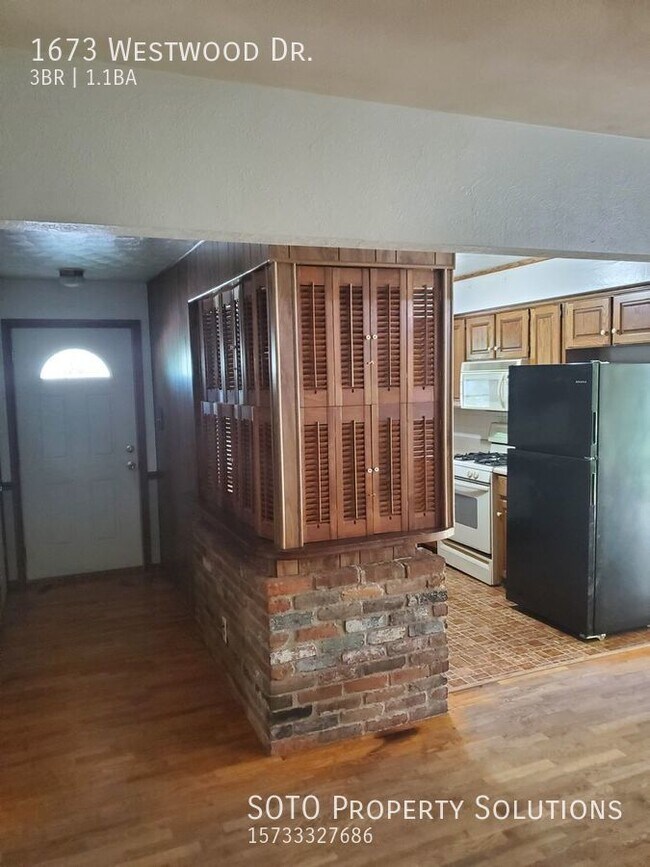 Building Photo - 3BD/1.5BA House w/ Bonus Room