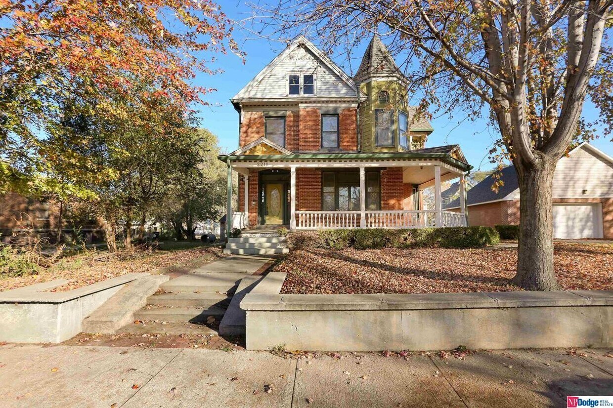 Foto principal - 2210 Wirt St