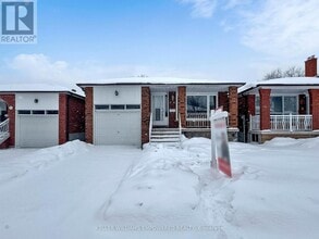 Building Photo - 24 Beamsville Dr