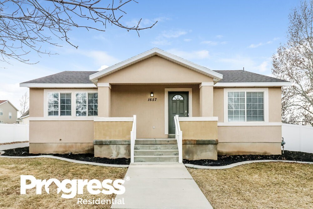 1657 Dawson Dr W, Tooele, UT 84074 House Rental in Tooele, UT