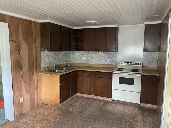 Foto del edificio - $795 - 2 bed 1 bath - Single Family Home