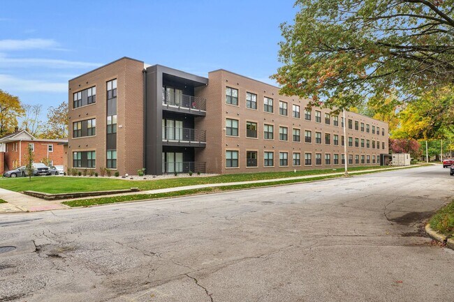 Foto del interior - 707 W Springfield Ave