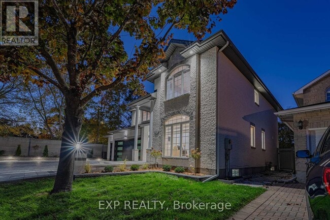 Building Photo - 15 Wellsmere Ct