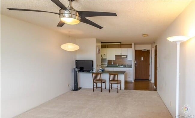 Foto del edificio - 2040 Nuuanu Ave