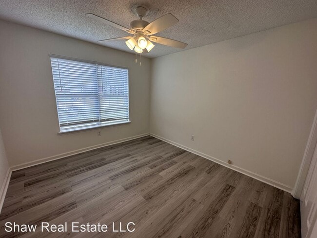Building Photo - 2 br, 2 bath House - 3669 Merestone Drive