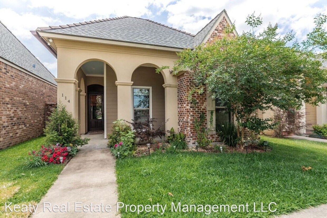 Primary Photo - 3 br, 2 bath House - 114 Brightwood Drive