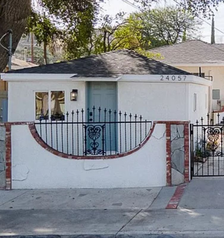 Foto principal - 24057 Race St