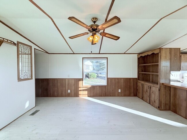 Foto del edificio - 52335 Harrisburg Ln