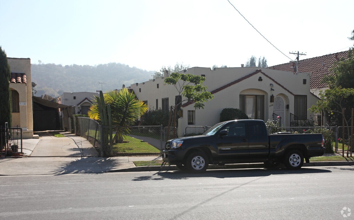Foto principal - 5106 Echo St