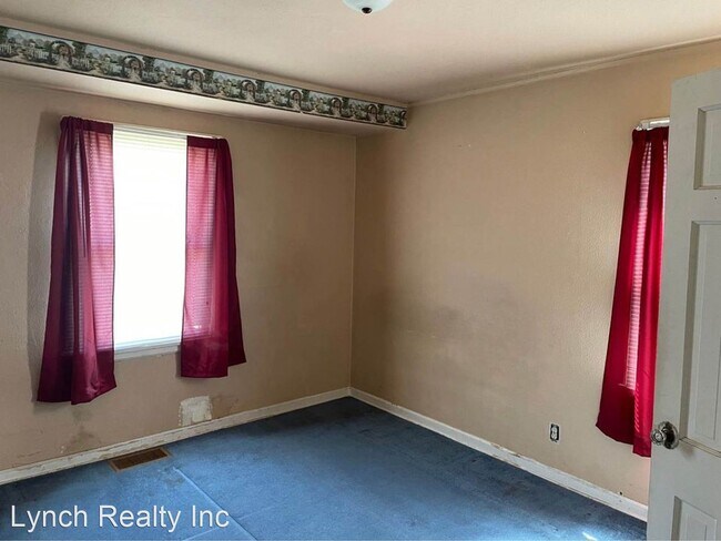 Building Photo - 3 br, 1 bath House - 133 S. Ferry Street