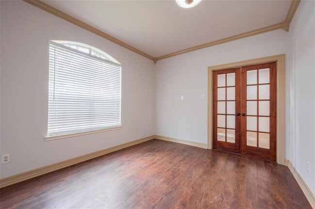 Building Photo - 16543 Cypress Thicket Dr