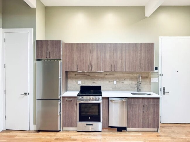 Photo - Furnished room/NOT APARTMENT