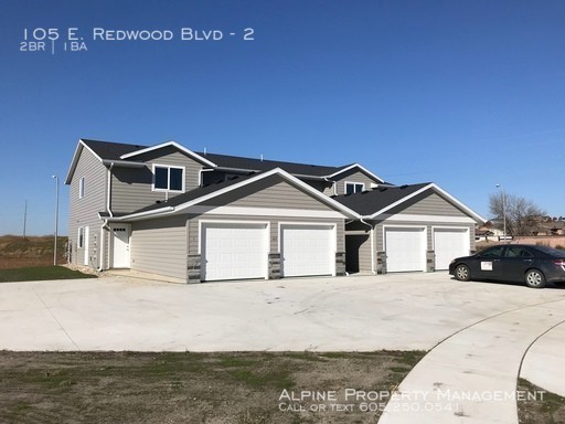 Primary Photo - 105 E Redwood Blvd