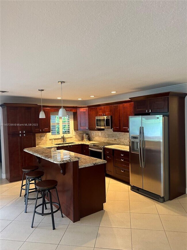 Foto del edificio - 2655 NE 27th St