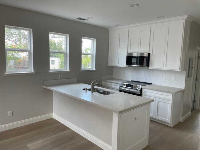 Foto del edificio - 3124 Maryknoll Ct