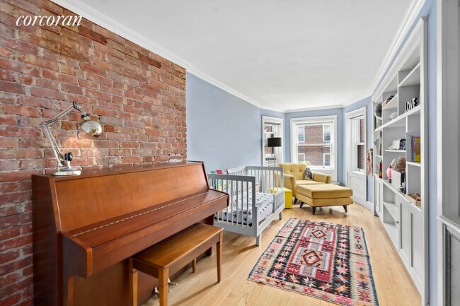 Building Photo - 40 Remsen St