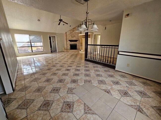 Building Photo - 7203 Mission Ct Dr