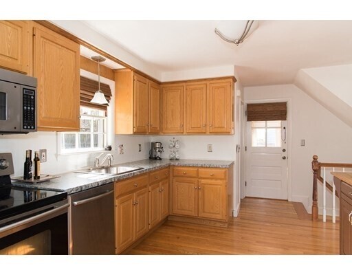 Building Photo - 26 Carville Ave