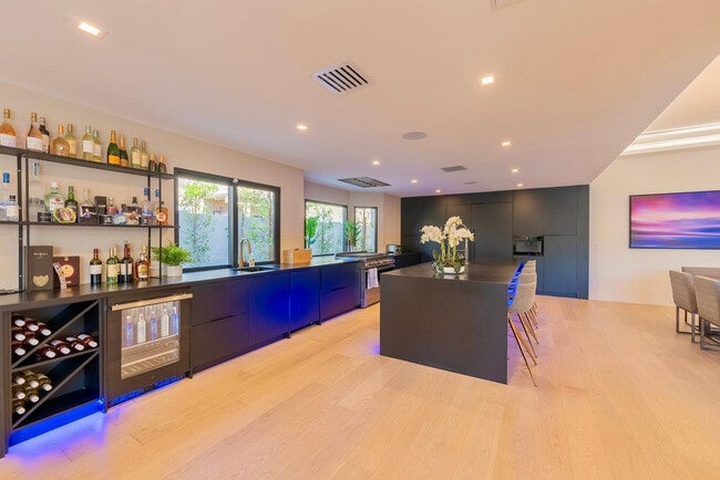 Foto del edificio - 7278 E Echo Ln