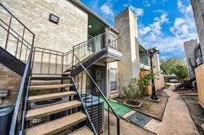 Building Photo - 6500 Sands Point Dr